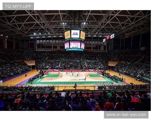 首钢冰球馆举办CBA焦点战，吸引大量球迷观赛